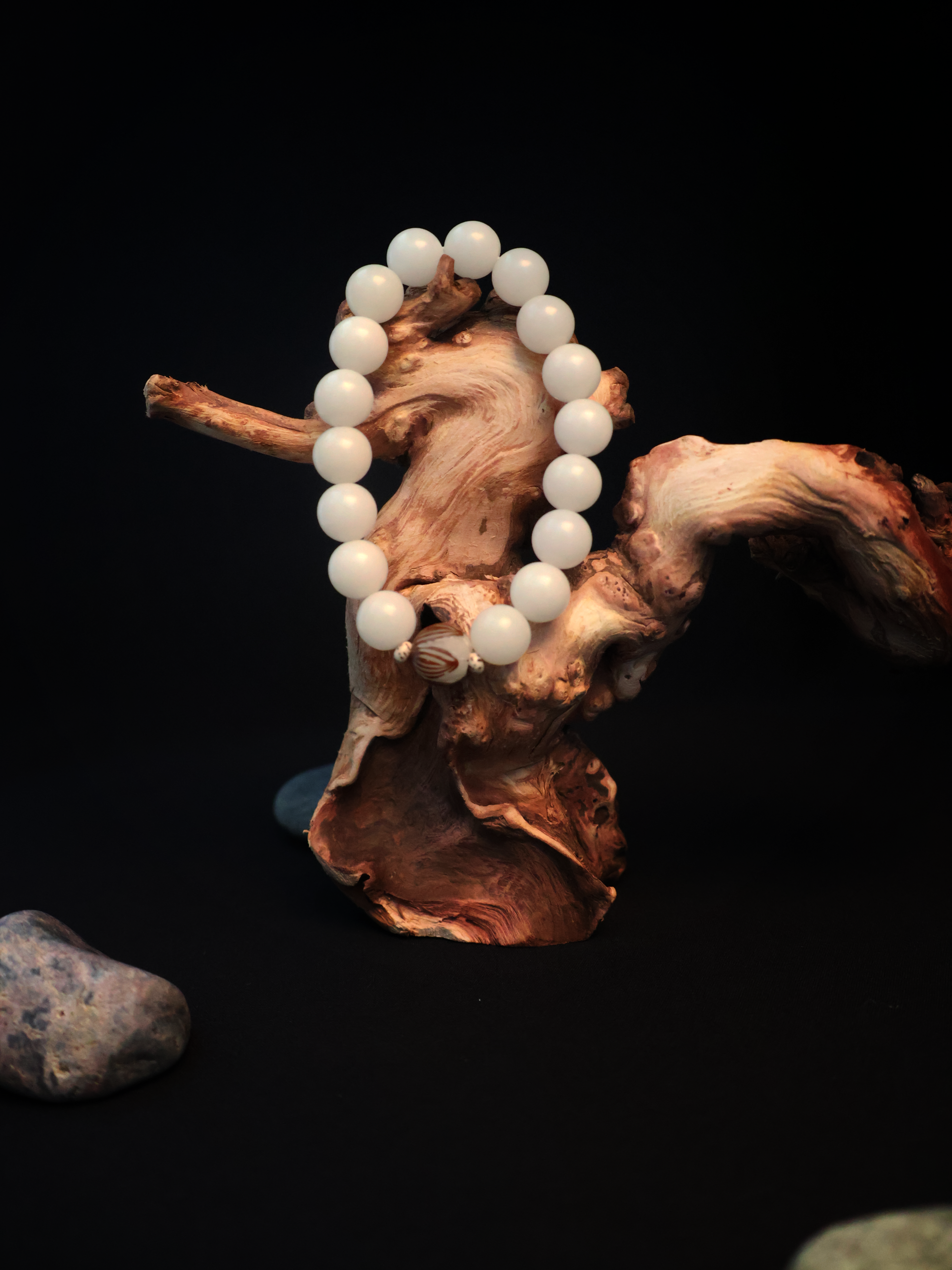 Lotus Serenity White Bodhi Meditation Bracelet