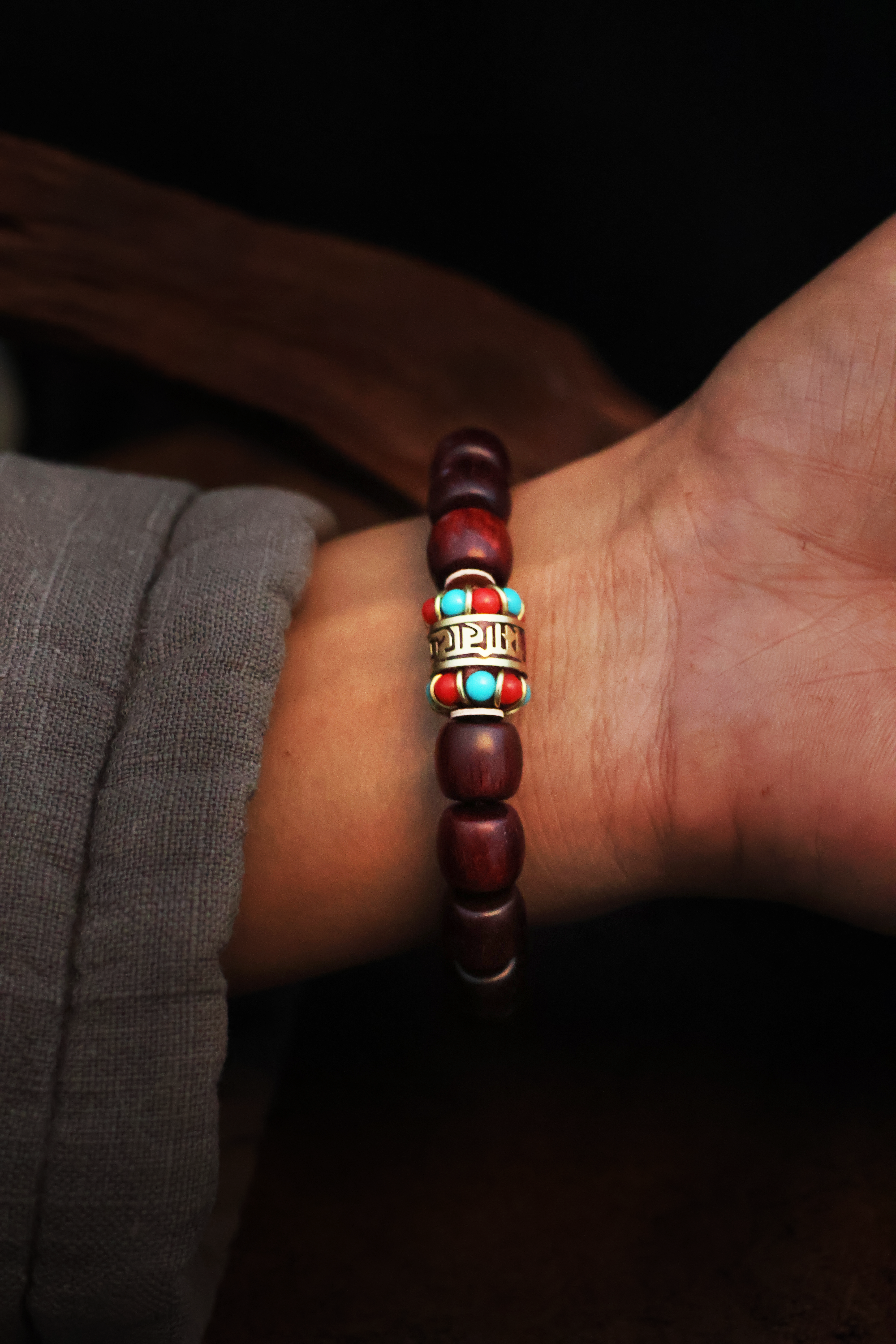 Natural Wood Six-Syllable Mantra Lucky Bracelet