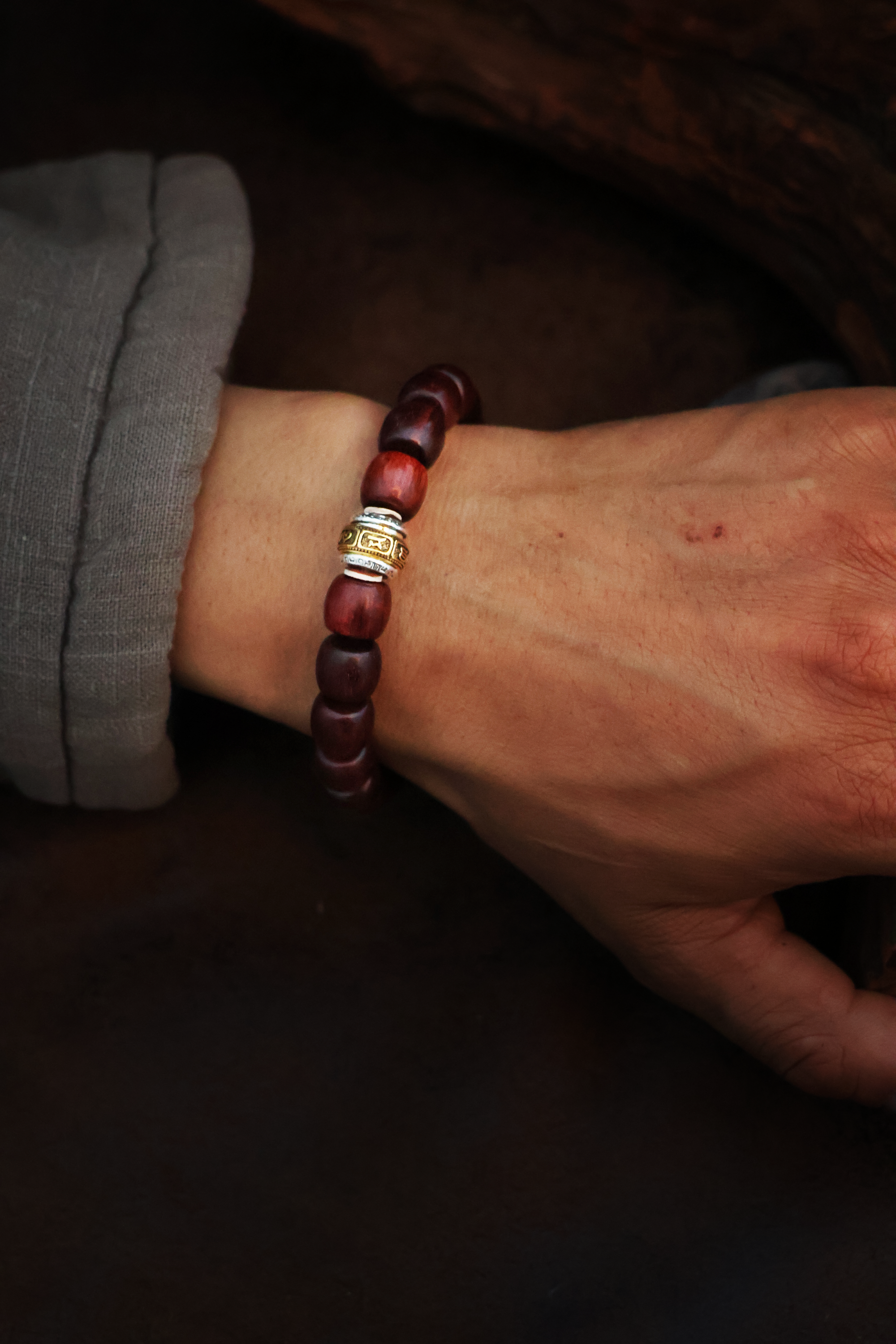 Natural Wood Six-Syllable Mantra Lucky Bracelet