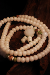 White Bodhi Root Lotus 108 Pure Prayer Beads